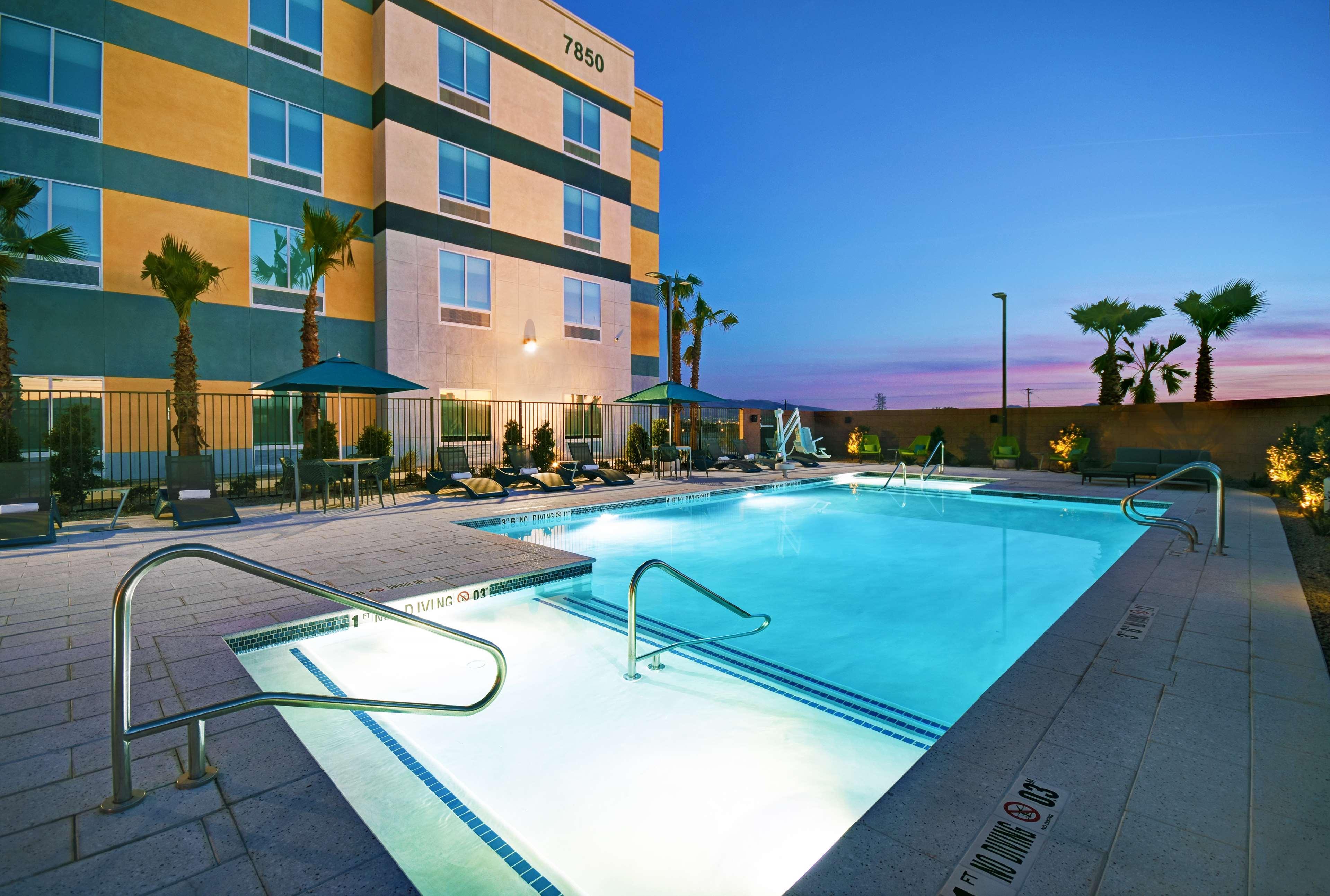 Hampton Inn Las Vegas Strip South, Nv 89123 Bagian luar foto