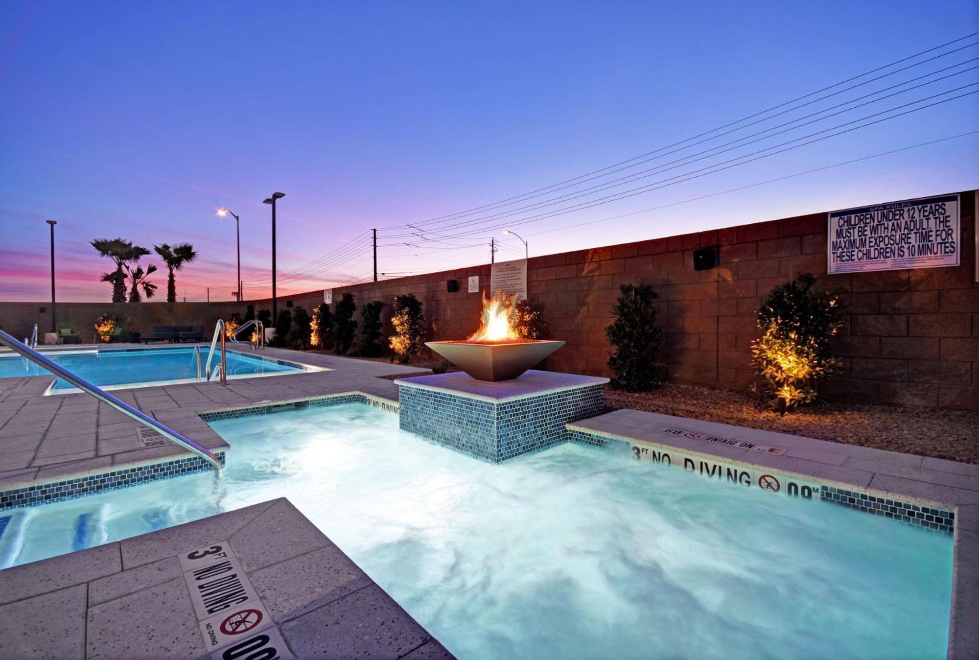 Hampton Inn Las Vegas Strip South, Nv 89123 Bagian luar foto