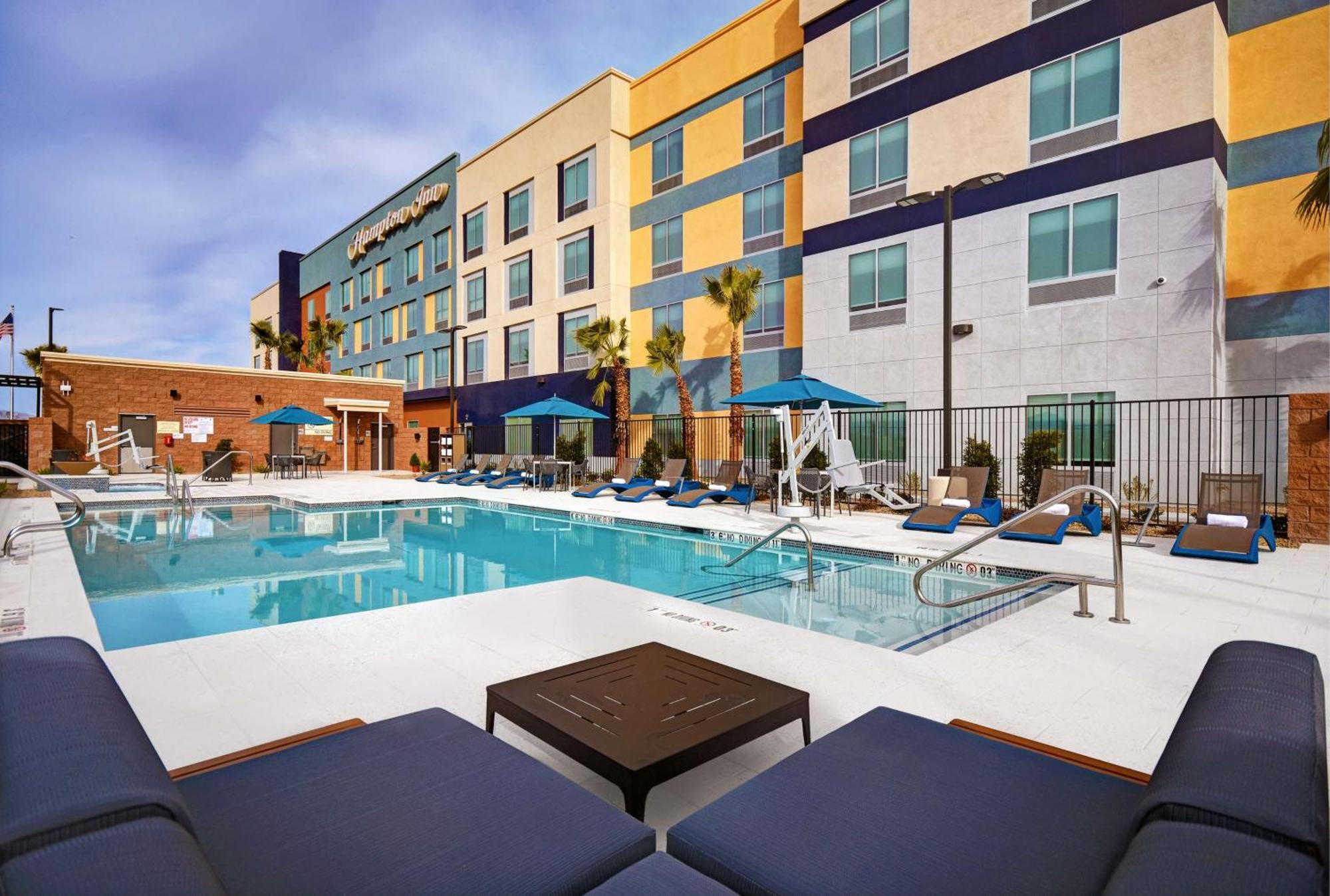 Hampton Inn Las Vegas Strip South, Nv 89123 Bagian luar foto
